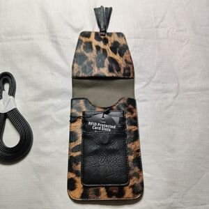 K Carroll Crossbody Purse Leopard Print RFID NWT